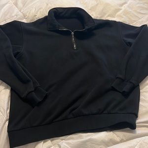 Black basic fleece quarter zip